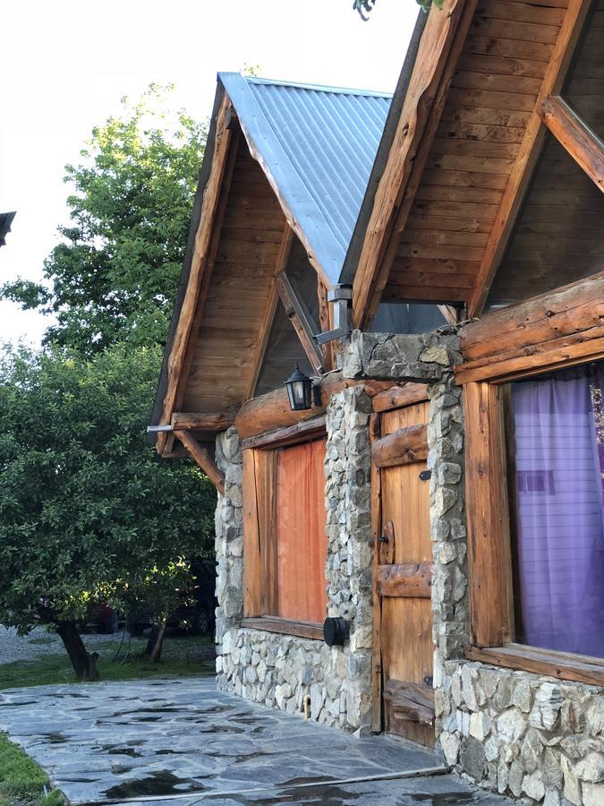 Cabanas Pehuenia Vandrerhjem El Bolsón Eksteriør bilde